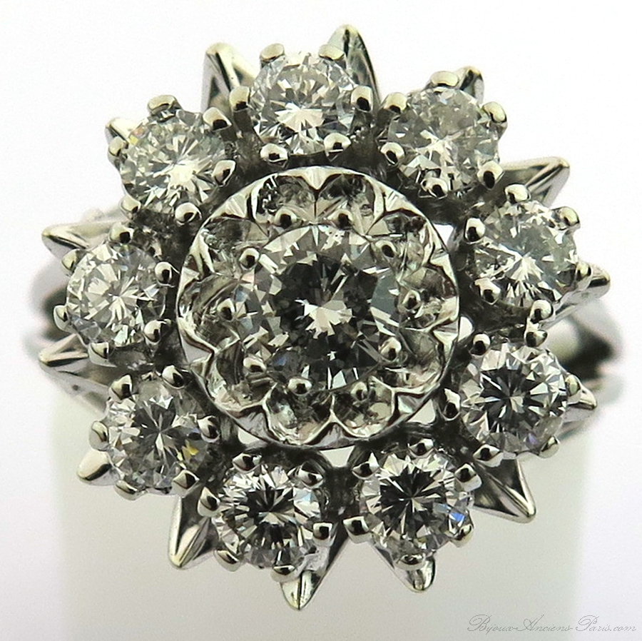 Bague fleur diamants environ 1,20 carat 1681