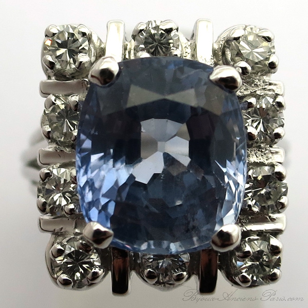 Bague saphir de Ceylan entourage diamants vintage 1566