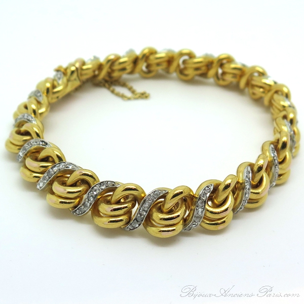 Bracelet ancien en or jaune nœuds gordiens et diamants 192