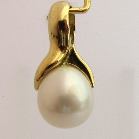 Pendentif perle blanche 246