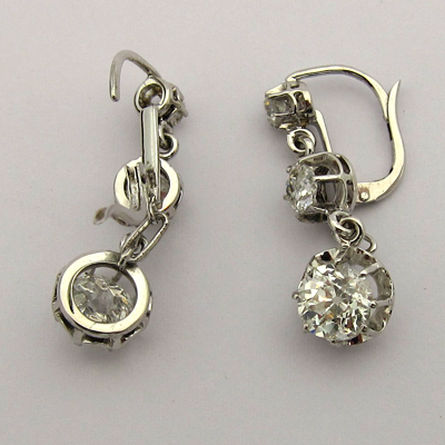 Boucles d'oreilles dormeuses anciennes diamants en platine et or