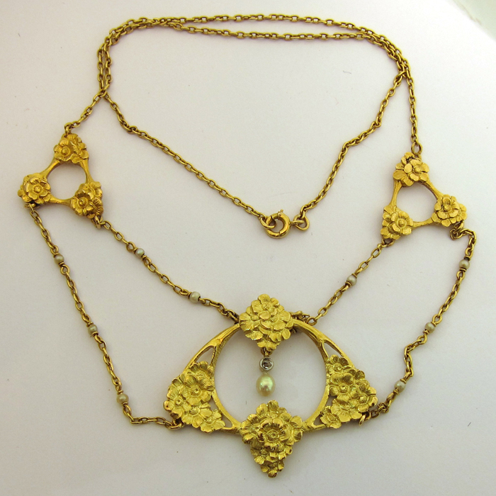 Collier Art Nouveau or et perles 167
