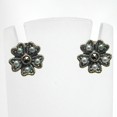 Boucles doreilles en argent perles de culture marcasites 144