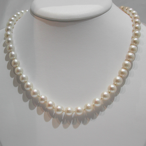 Collier de perles de culture 72  51 perles 8,1 mm