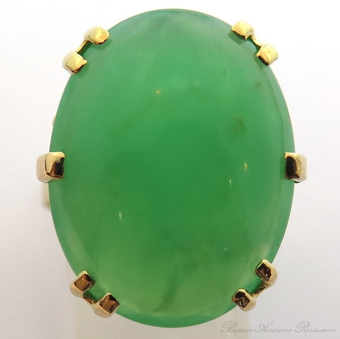Bague jade monture or jaune 1672